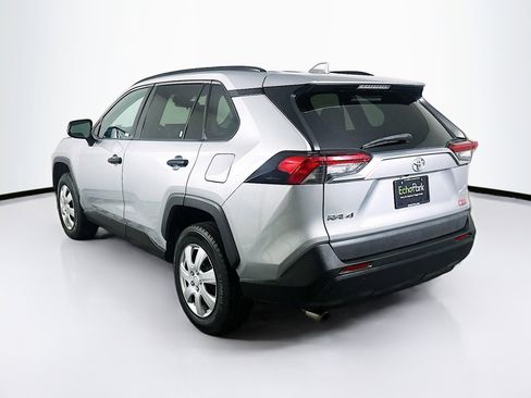 Used 2020 Toyota RAV4 LE w/ Carpet Mat Package image 5