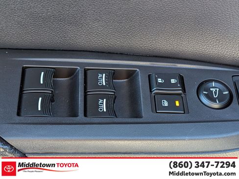 Used 2019 Acura ILX image 11