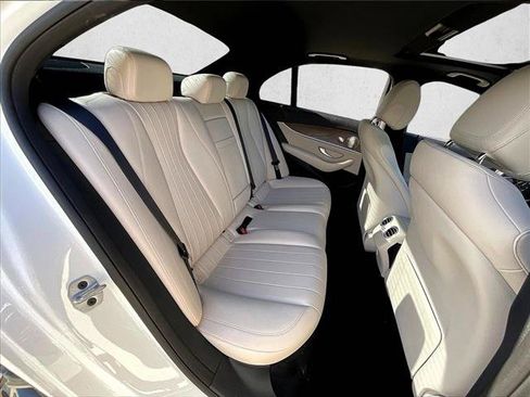 Used 2022 Mercedes-Benz E 350 Sedan image 28