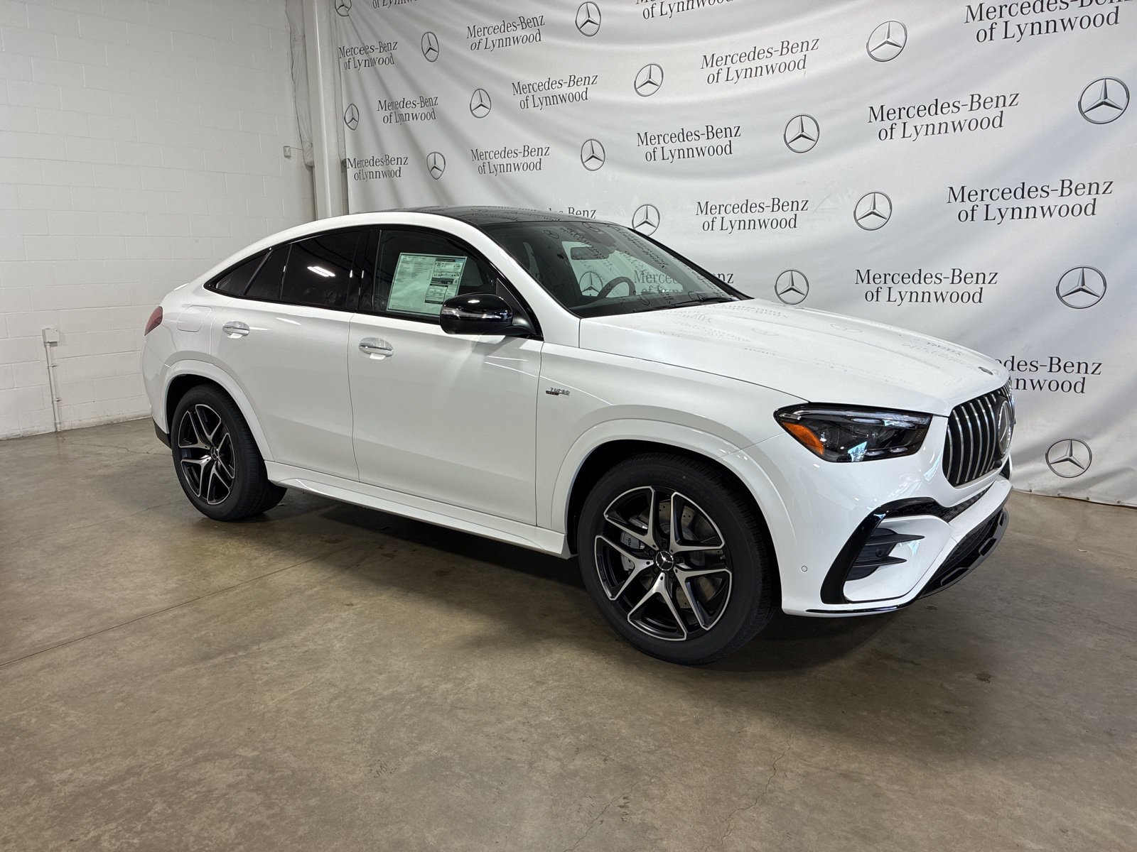 New 2026 Mercedes-Benz GLE 53 AMG 4MATIC Coupe image 5