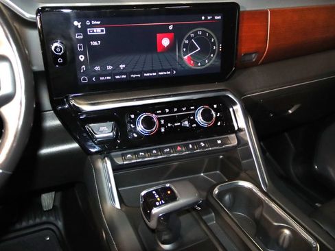 Used 2022 GMC Sierra 1500 Denali w/ Denali Reserve Package image 61