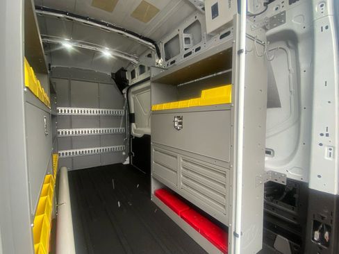 Used 2023 Ford Transit 250 148 High Roof image 6