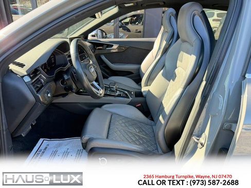 Used 2021 Audi S4 Premium Plus w/ Premium Plus Package image 16