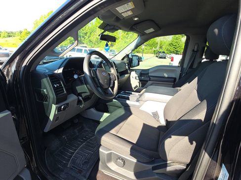 Used 2020 Ford F150 XL w/ Equipment Group 101A Mid AWD/4WD image 9