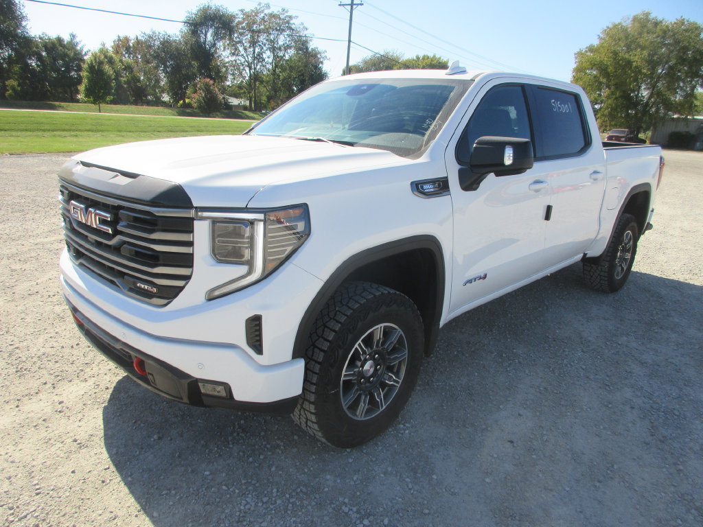 New 2026 GMC Sierra 1500 AT4 w/ AT4 Premium Package AWD/4WD image 10