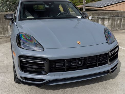 Certified 2023 Porsche Cayenne Turbo GT AWD/4WD image 15