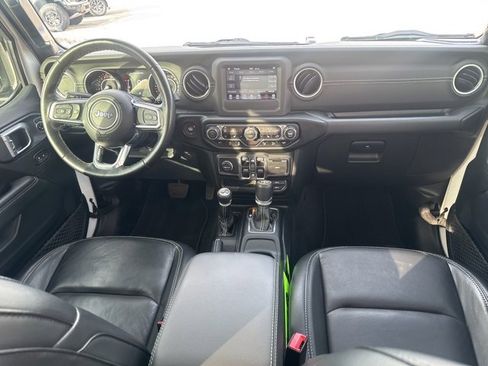 Used 2020 Jeep Wrangler Unlimited Sahara w/ Safety Group image 18