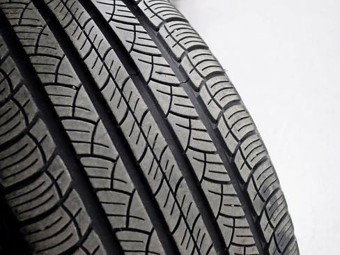 Used 2017 Porsche Macan image 35