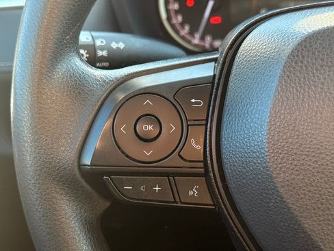 Used 2024 Toyota RAV4 XLE image 27