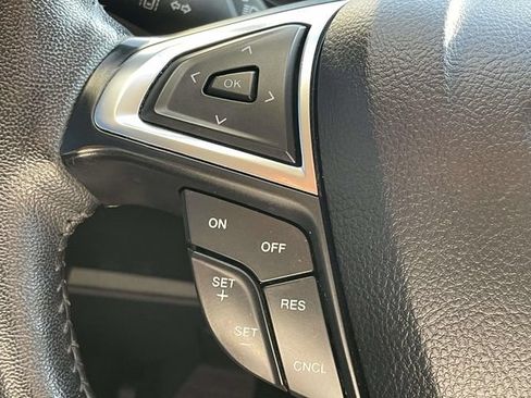 Used 2024 Ford Edge SEL AWD/4WD image 23