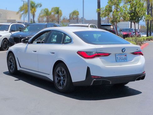 Used 2023 BMW i4 eDrive40 w/ Premium Package RWD image 8