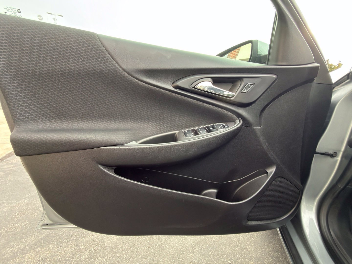 Used 2024 Chevrolet Malibu LT FWD image 17