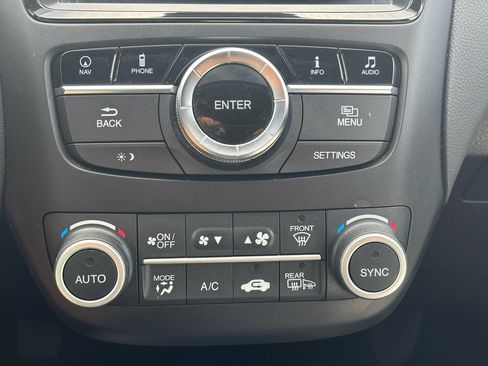 Used 2018 Acura RDX AWD w/ Advance Package image 24