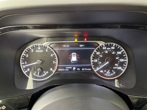 Used 2023 Nissan Pathfinder SL FWD image 23