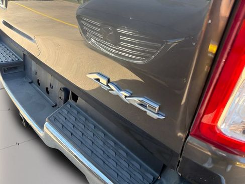 Used 2022 RAM 1500 Big Horn AWD/4WD image 38
