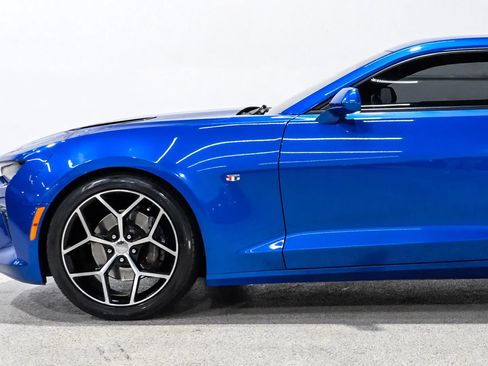 Used 2017 Chevrolet Camaro SS RWD image 14