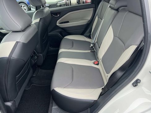 Used 2026 Subaru Forester Limited image 20