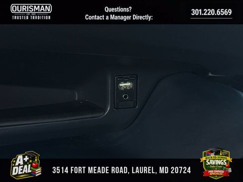 Used 2019 Toyota C-HR LE FWD image 25
