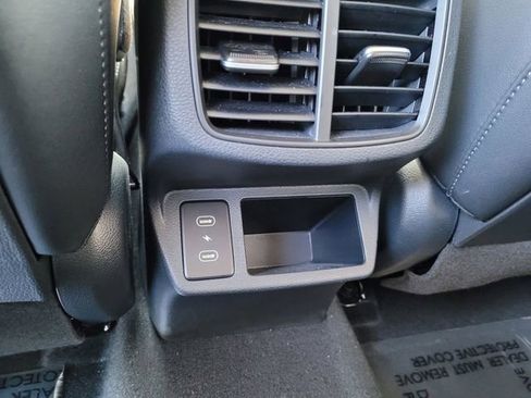Certified 2025 Kia Seltos EX FWD image 10