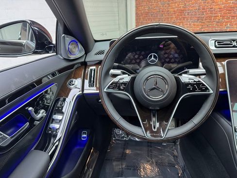 New 2026 Mercedes-Benz Maybach S 580 Maybach S 580 image 13