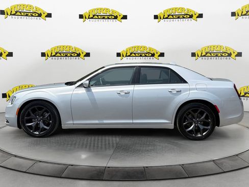 Certified 2023 Chrysler 300 S RWD image 2