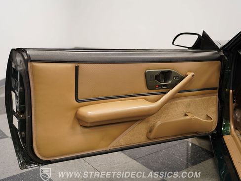 Used 1992 Pontiac Firebird Trans Am image 38