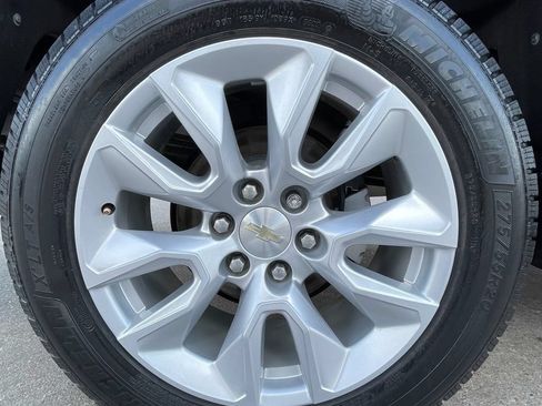 Used 2017 Chevrolet Silverado 1500 LT w/ Texas Edition RWD image 10