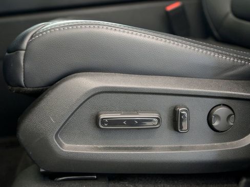 Used 2023 Honda Pilot EX-L image 16