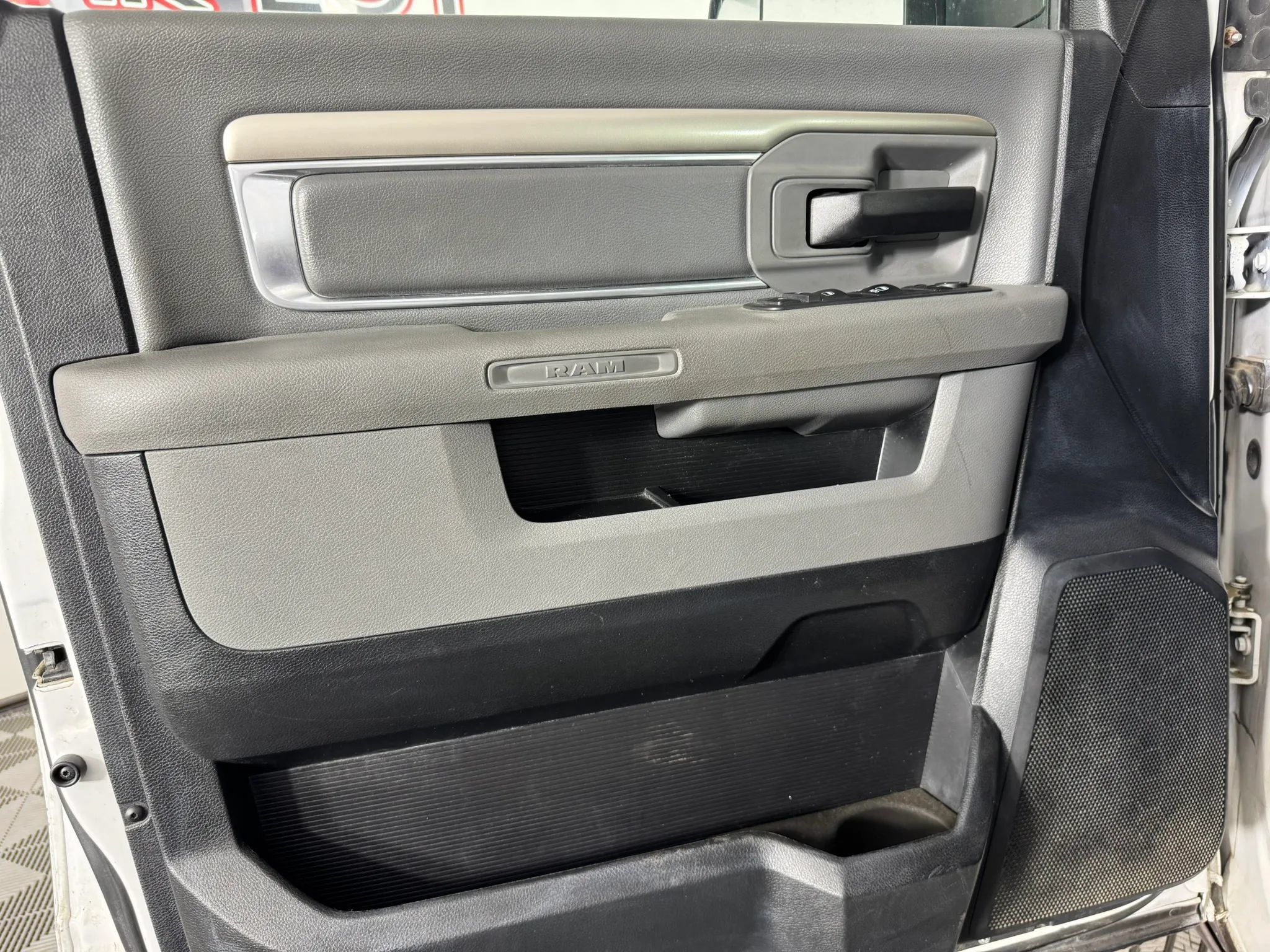 Used 2018 RAM 1500 Big Horn AWD/4WD image 34