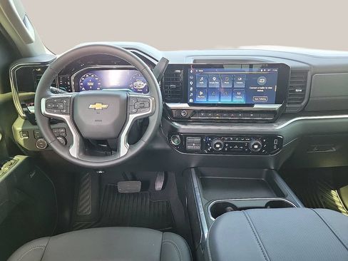 Used 2026 Chevrolet Silverado 3500 LTZ w/ LTZ Texas Edition AWD/4WD image 10