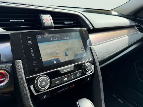 Used 2017 Honda Civic Touring image 20