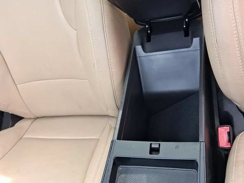 Used 2012 Hyundai Sonata Limited w/ Navigation Pkg FWD image 19
