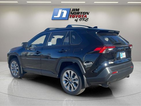 New 2025 Toyota RAV4 XLE Premium image 7