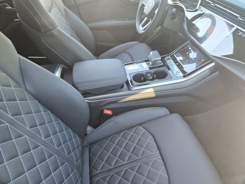 New 2026 Audi SQ8 Premium Plus image 15