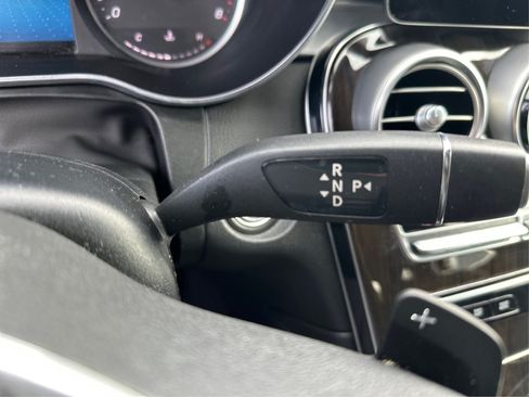 Used 2020 Mercedes-Benz GLC 300 image 31