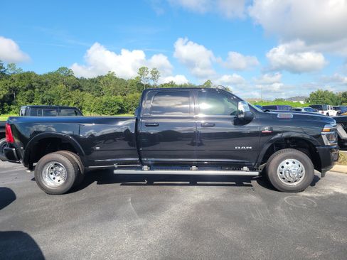 New 2026 RAM 3500 Longhorn AWD/4WD image 5
