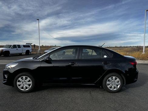Used 2023 Kia Rio LX image 2