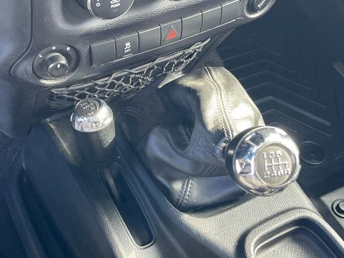 Used 2017 Jeep Wrangler Unlimited Sport w/ Quick Order Package 23S image 22