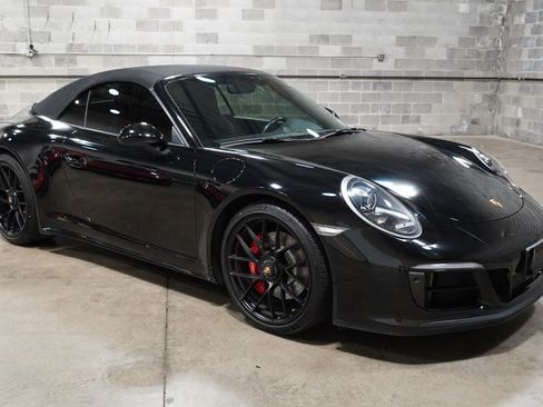 Used 2019 Porsche 911 Carrera 4 GTS image 3