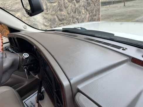 Used 2005 Cadillac Escalade AWD image 47