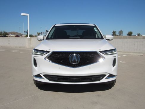 Certified 2023 Acura MDX FWD w/ Technology Package image 3