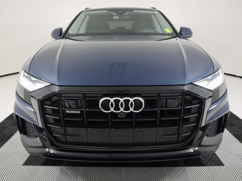 Used 2020 Audi Q8 Prestige w/ Prestige Package AWD/4WD image 8