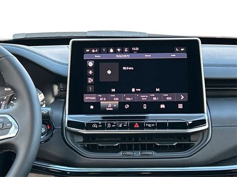 New 2026 Jeep Compass Limited image 19