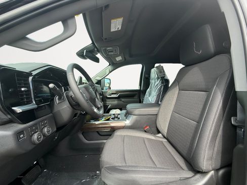 New 2026 Chevrolet Silverado 2500 LT w/ Trail Boss Package AWD/4WD image 9