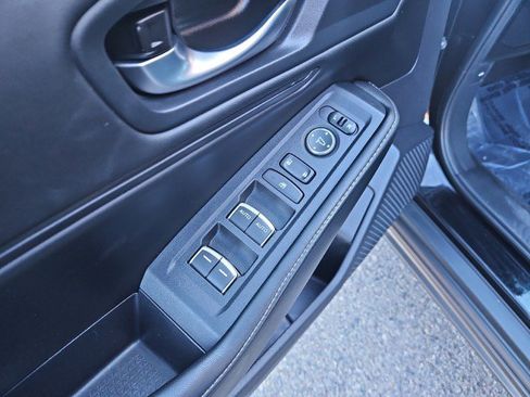 Used 2023 Honda Accord Sport image 10