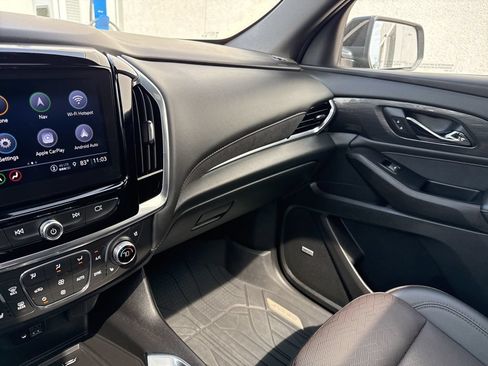 Used 2023 Chevrolet Traverse High Country AWD/4WD image 22