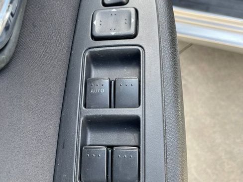 Used 2011 MAZDA MAZDA6 i Touring FWD image 11