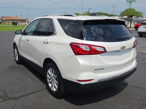 Used 2020 Chevrolet Equinox LT FWD image 5
