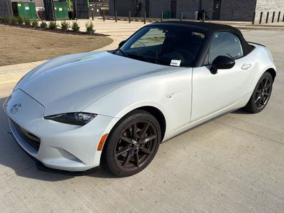 Used 2018 MAZDA MX-5 Miata Club