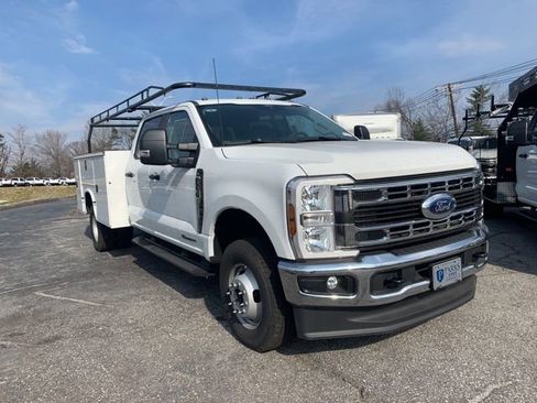 New 2024 Ford F350 XL w/ XL Chrome Package AWD/4WD image 2